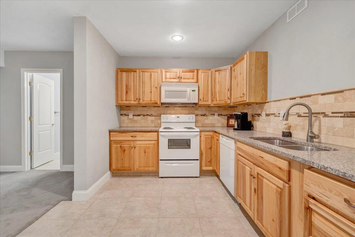 544 Pico RD - Photo 95