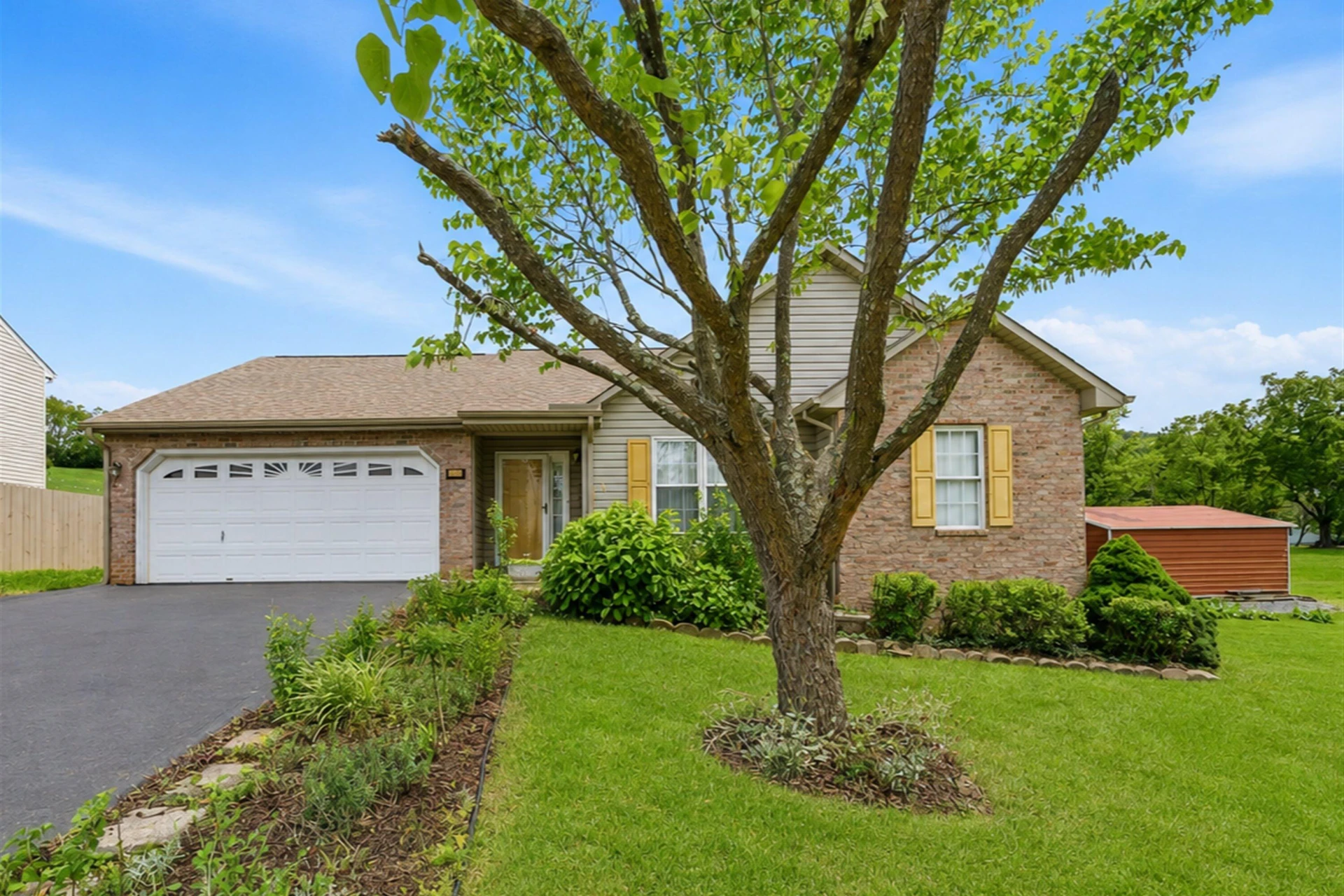 1315 Cedar Hill