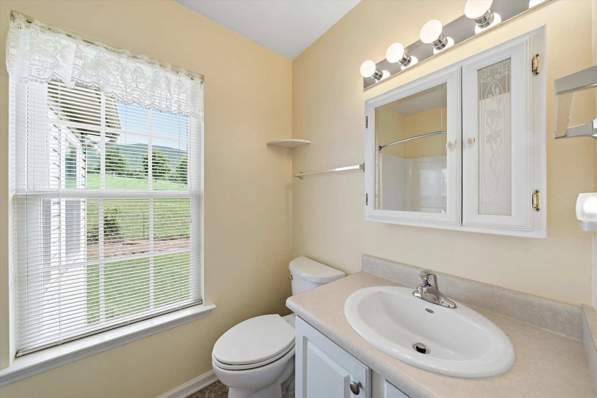 1315 Cedar Hill - Photo 17