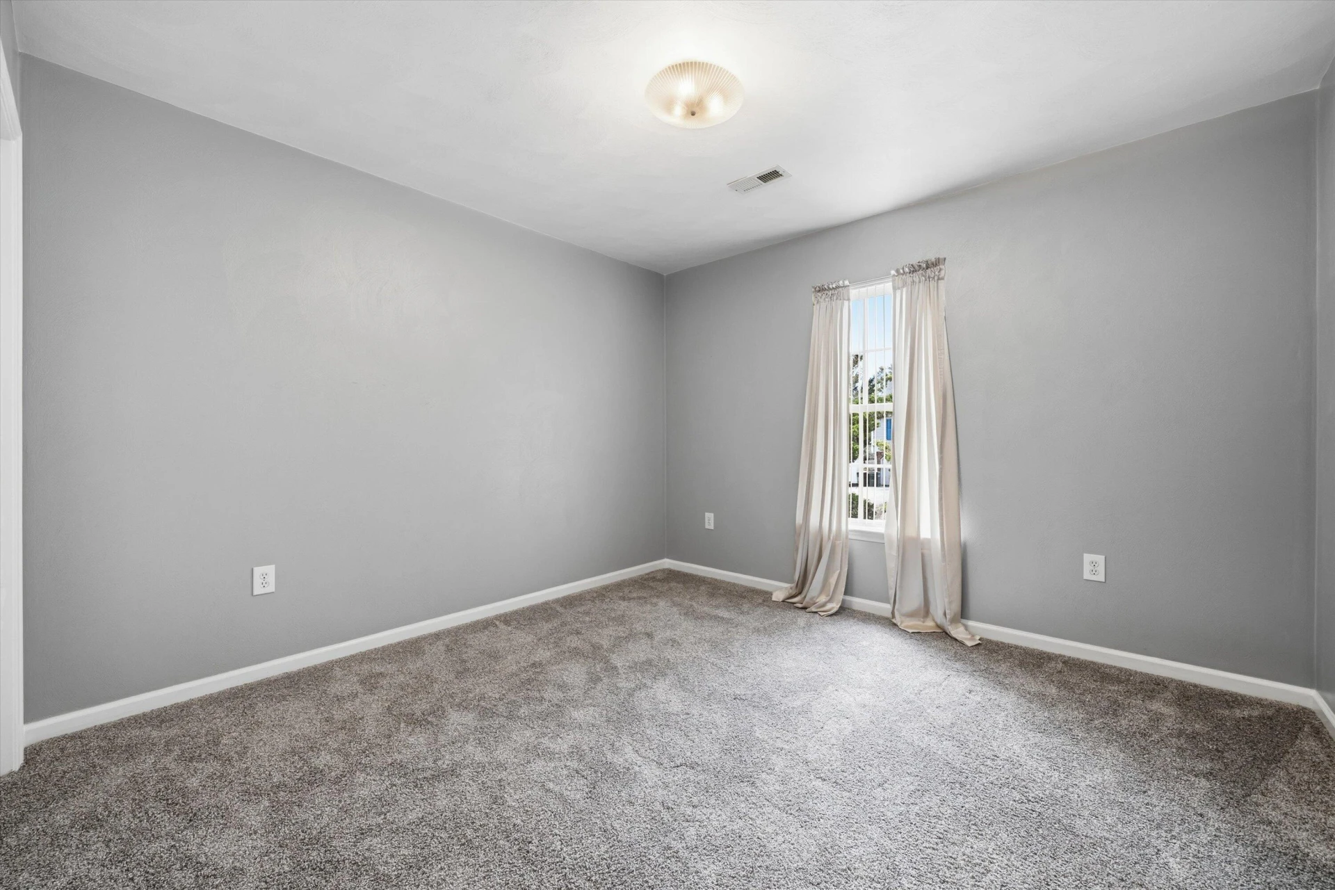 1315 Cedar Hill - Photo 20