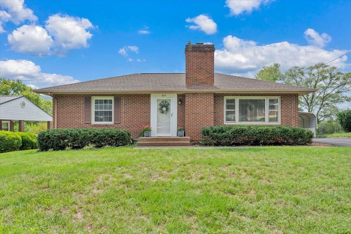 803 Chester AVE