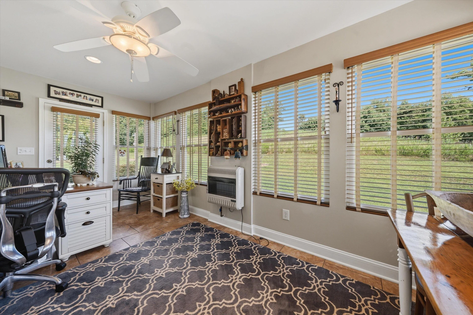 1611 Ivy Branch DR - Photo 25