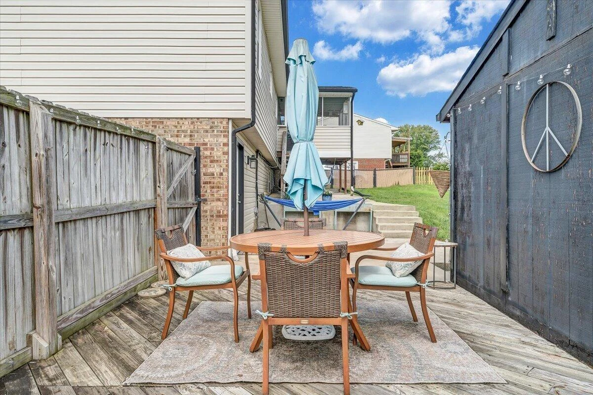 1104 Christy CIR - Photo 38