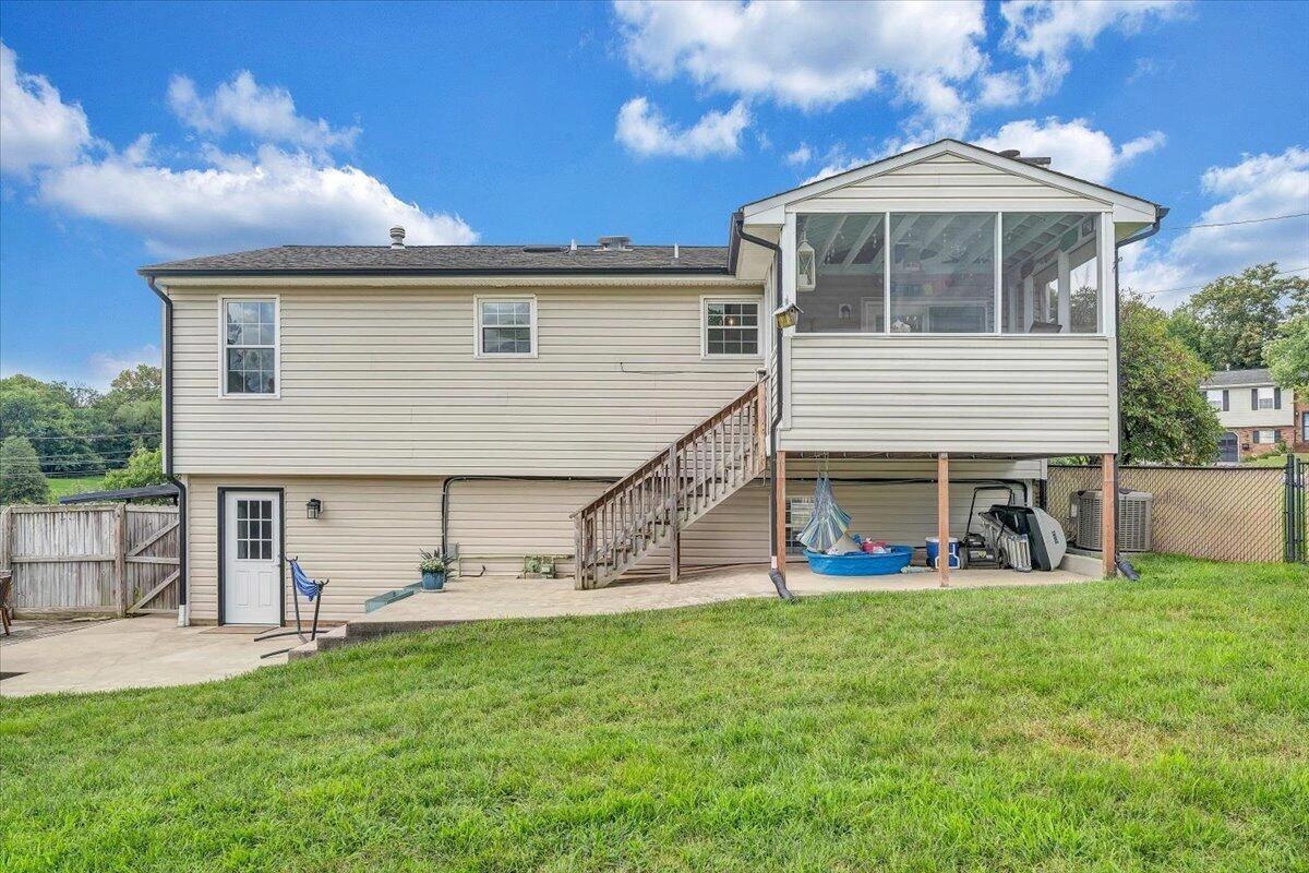 1104 Christy CIR - Photo 45