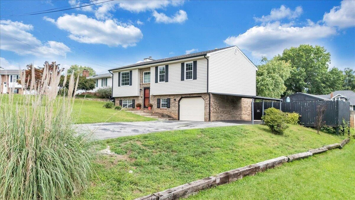 1104 Christy CIR - Photo 56