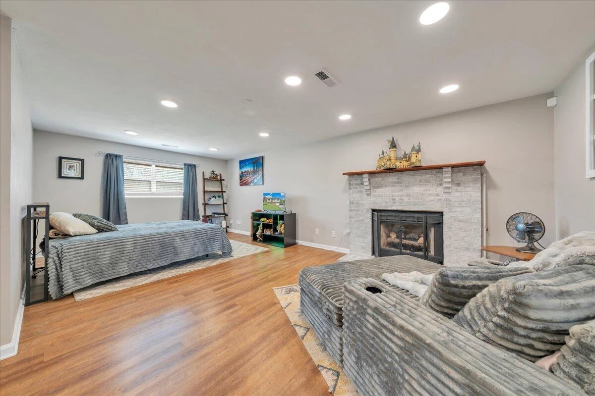 1104 Christy CIR - Photo 30