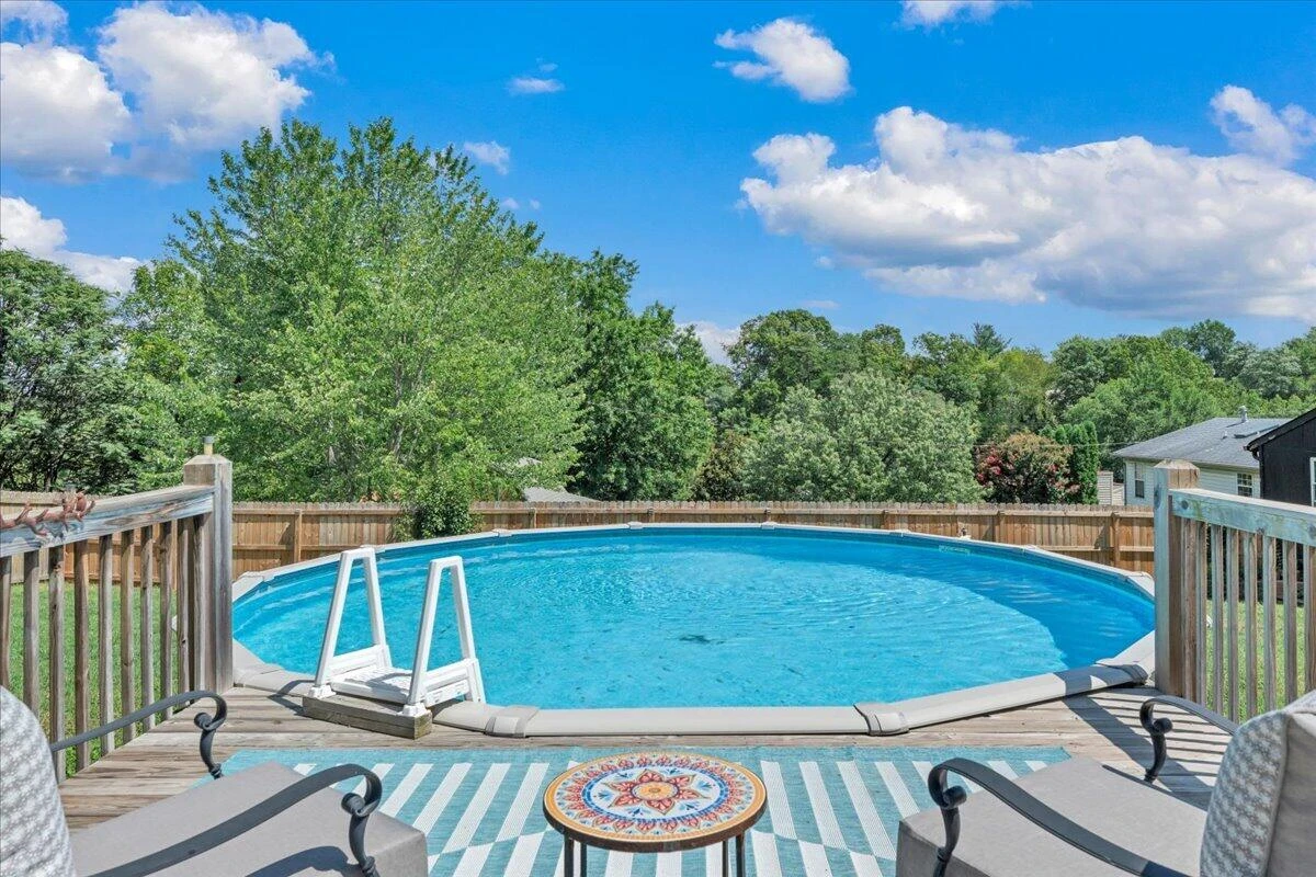 1104 Christy CIR - Photo 41