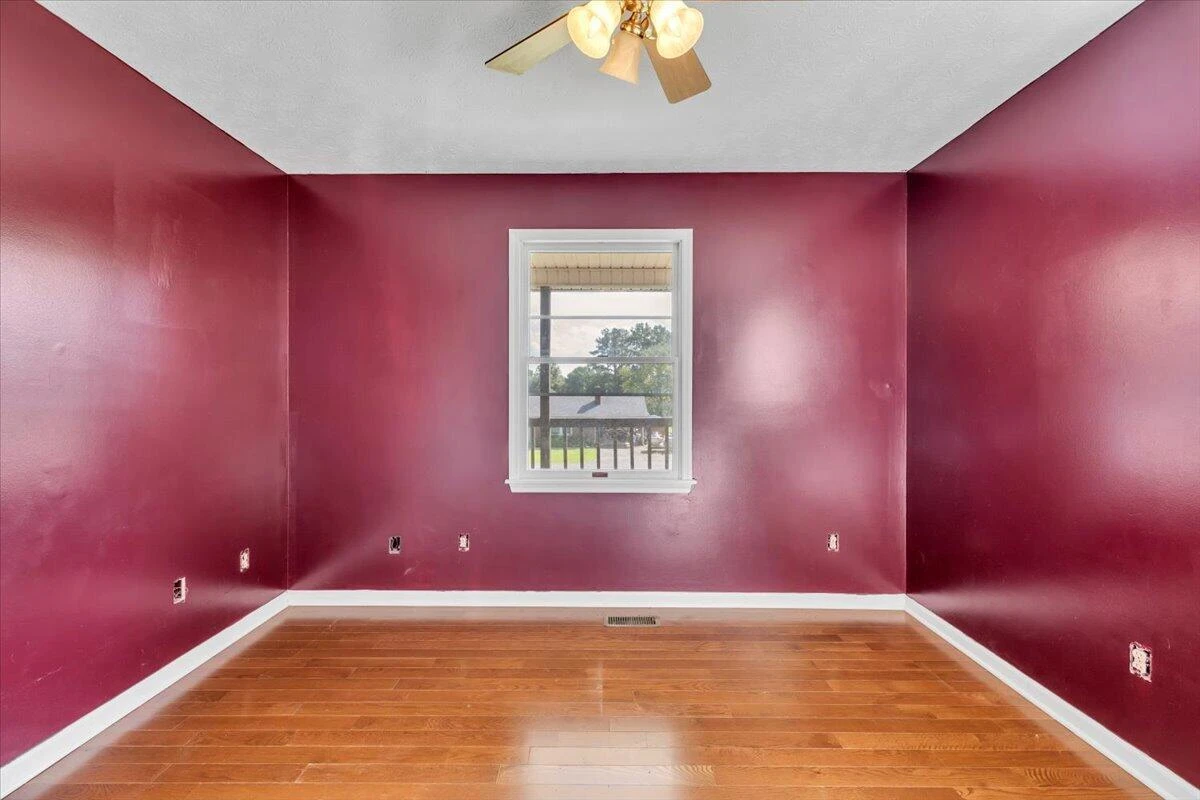 159 Highfield CIR - Photo 16