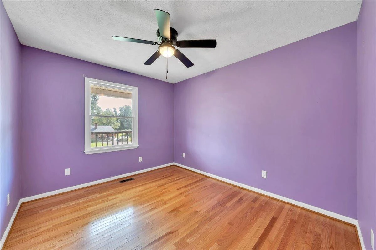 159 Highfield CIR - Photo 18
