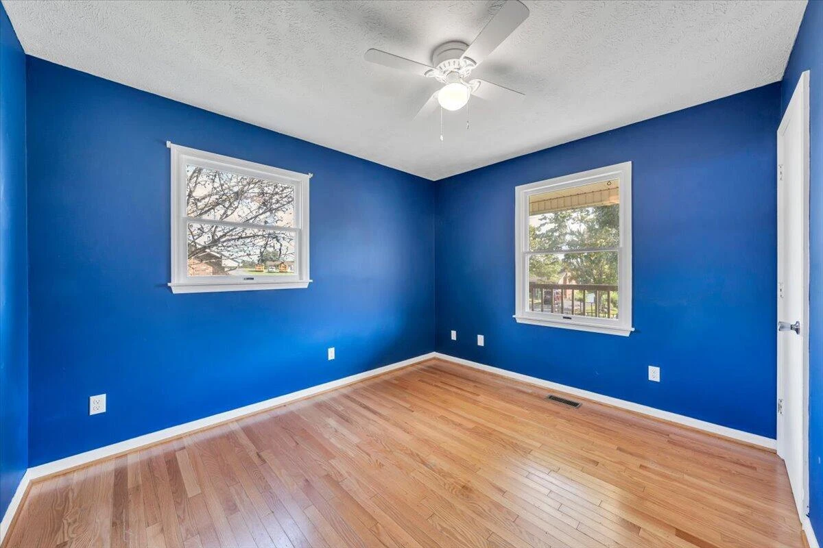 159 Highfield CIR - Photo 20