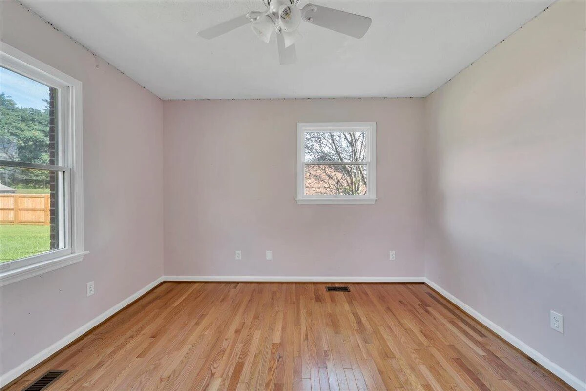 159 Highfield CIR - Photo 25