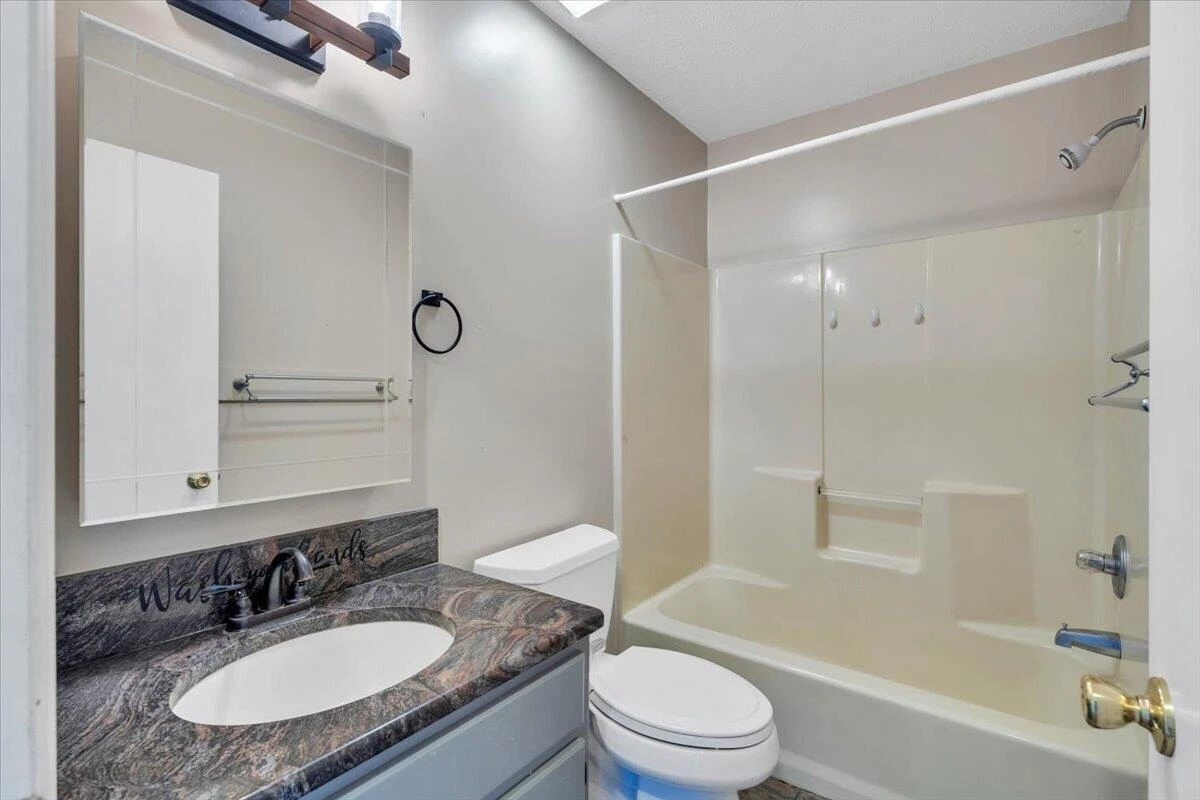 159 Highfield CIR - Photo 26