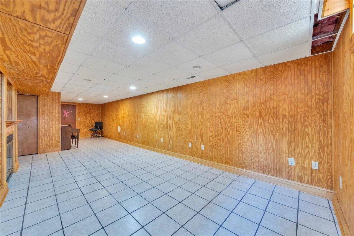 159 Highfield CIR - Photo 27