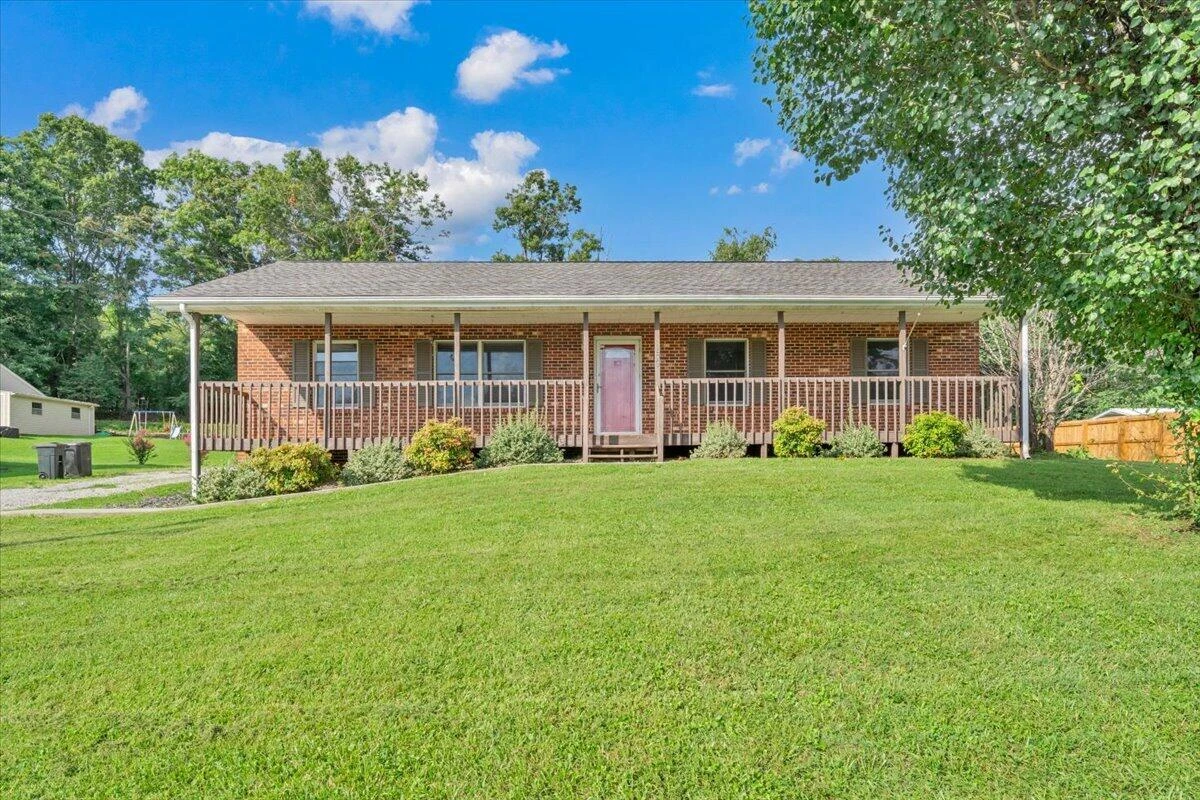 159 Highfield CIR - Photo 49