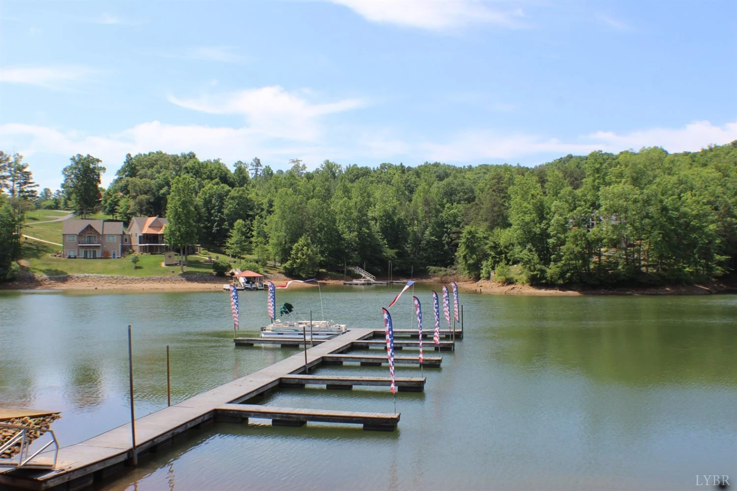 305 Runaway Bay RD - Photo 9