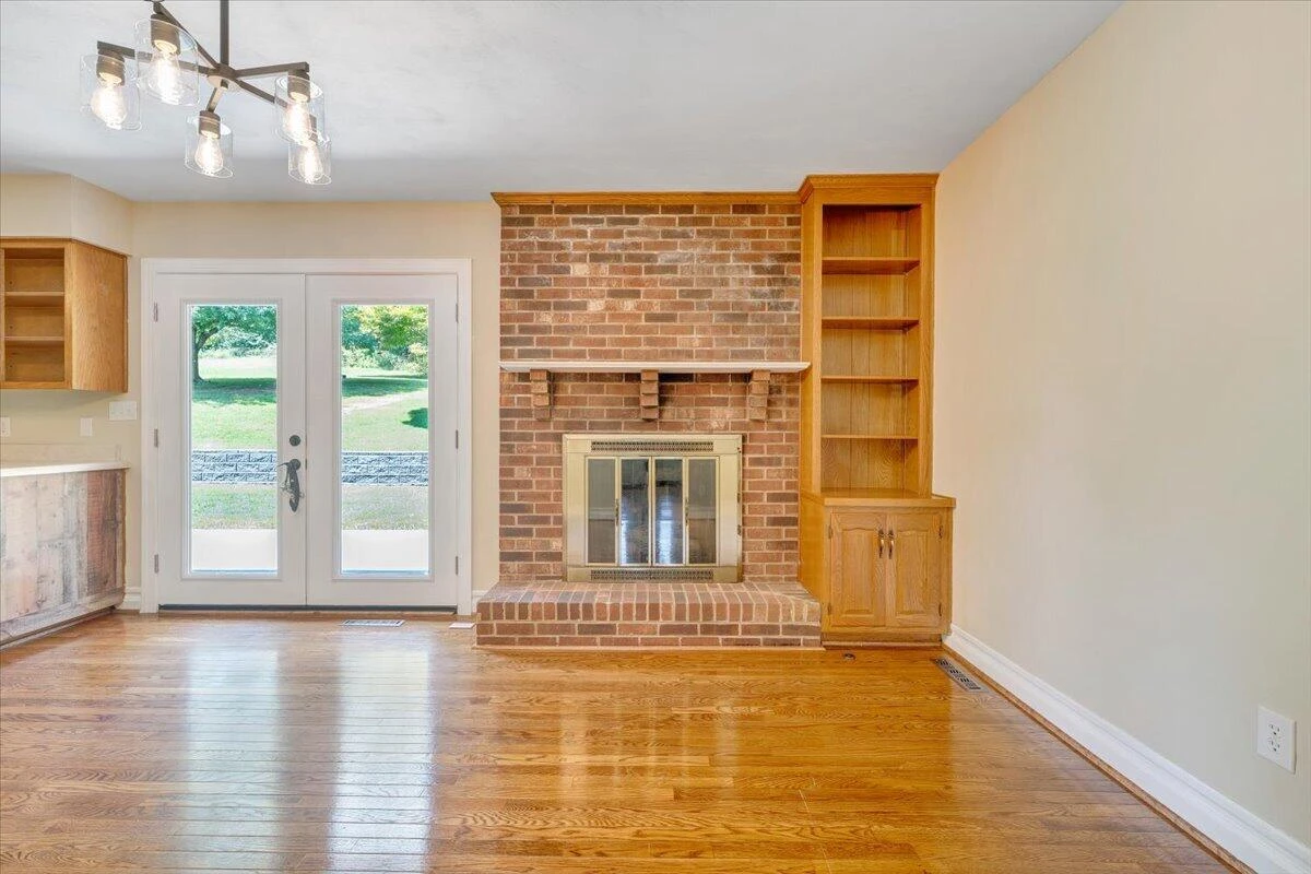 3702 Belle Ave NE AVE NE - Photo 7