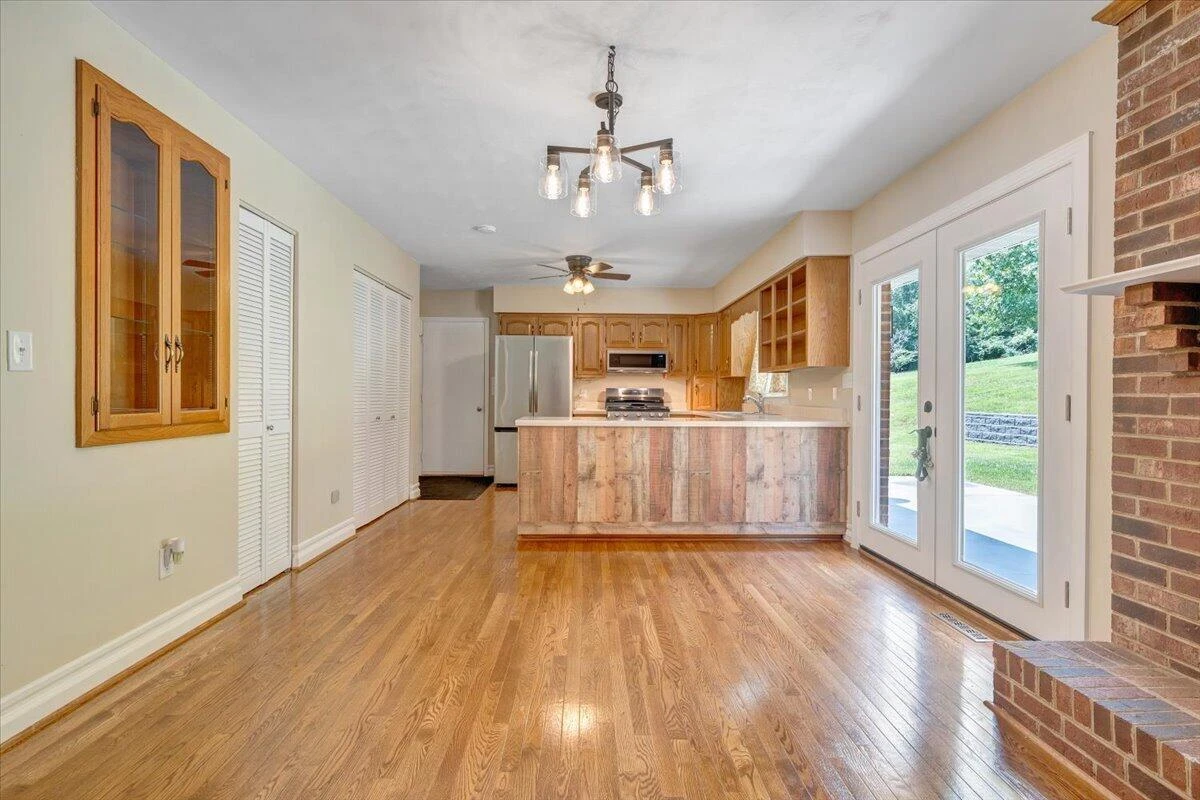 3702 Belle Ave NE AVE NE - Photo 9