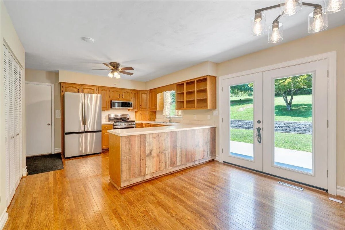 3702 Belle Ave NE AVE NE - Photo 11
