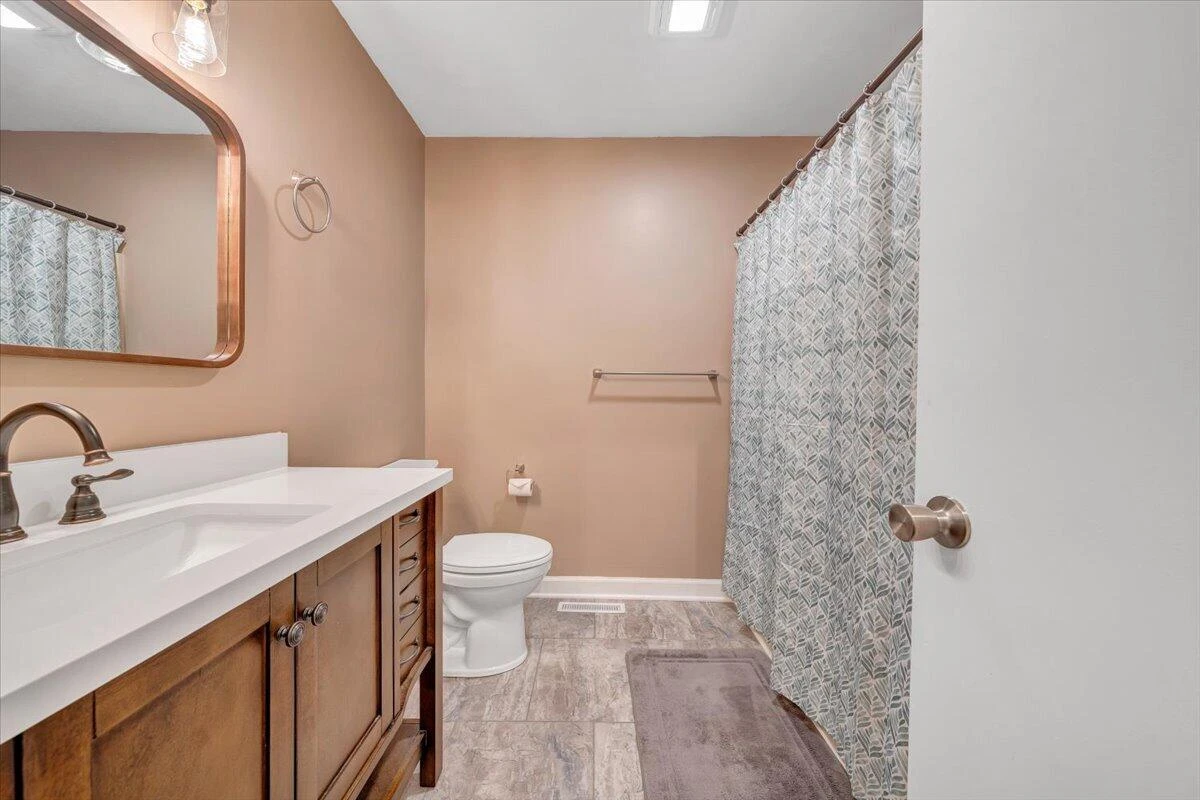 3702 Belle Ave NE AVE NE - Photo 20