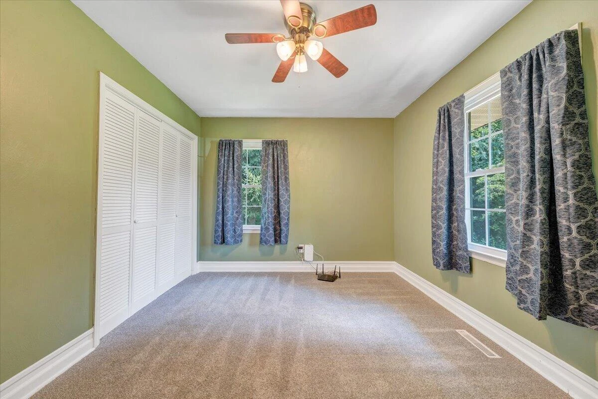 3702 Belle Ave NE AVE NE - Photo 21