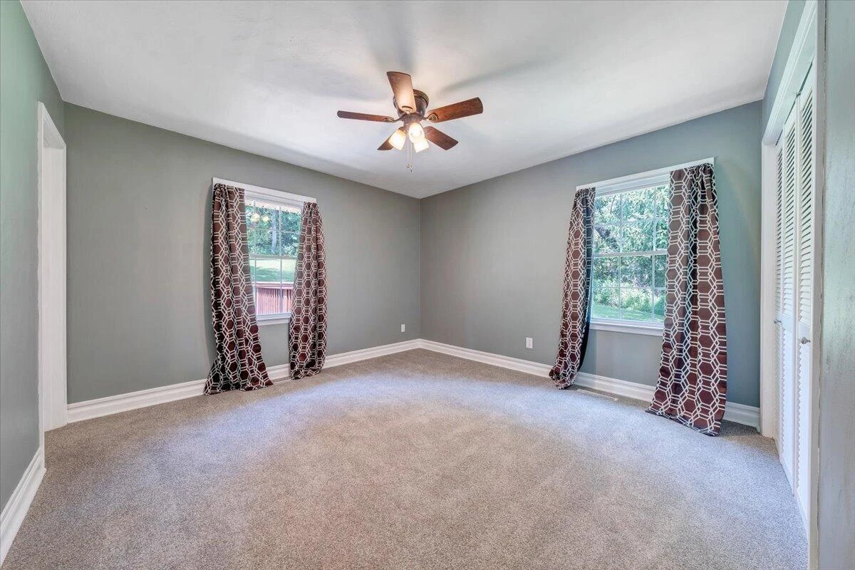 3702 Belle Ave NE AVE NE - Photo 22