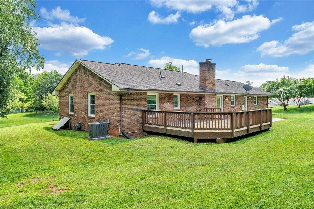 3702 Belle Ave NE AVE NE - Photo 33