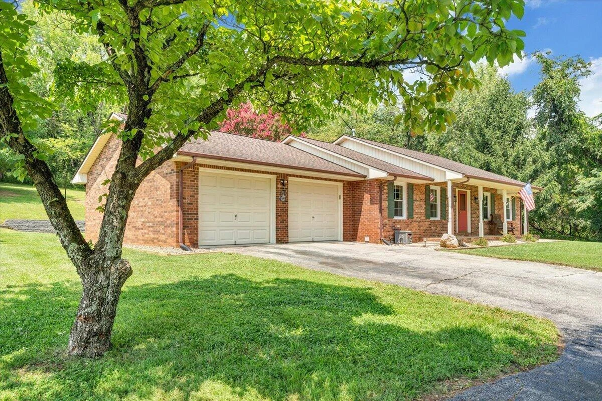 3702 Belle Ave NE AVE NE - Photo 38