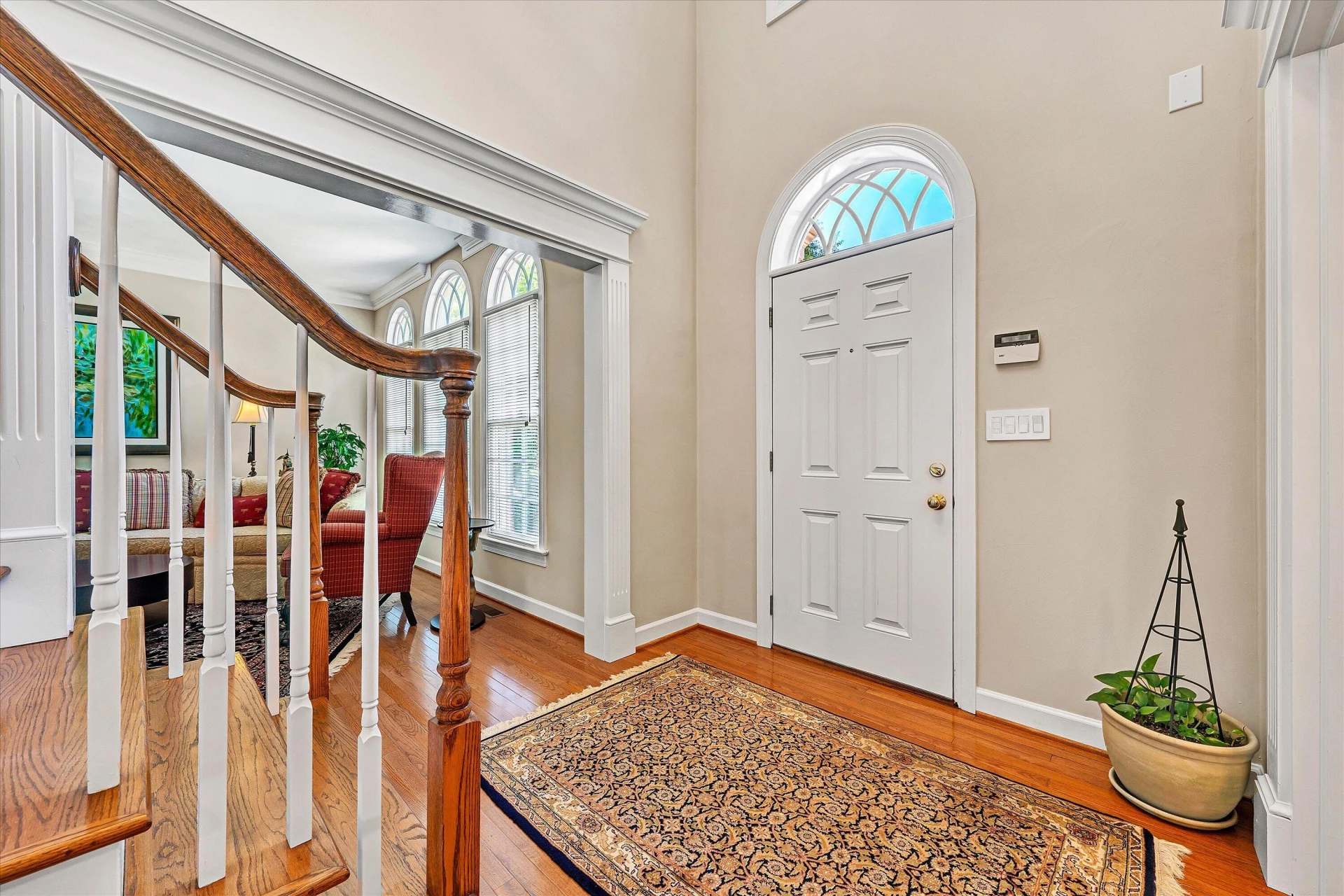 5504 Wales CT - Photo 5