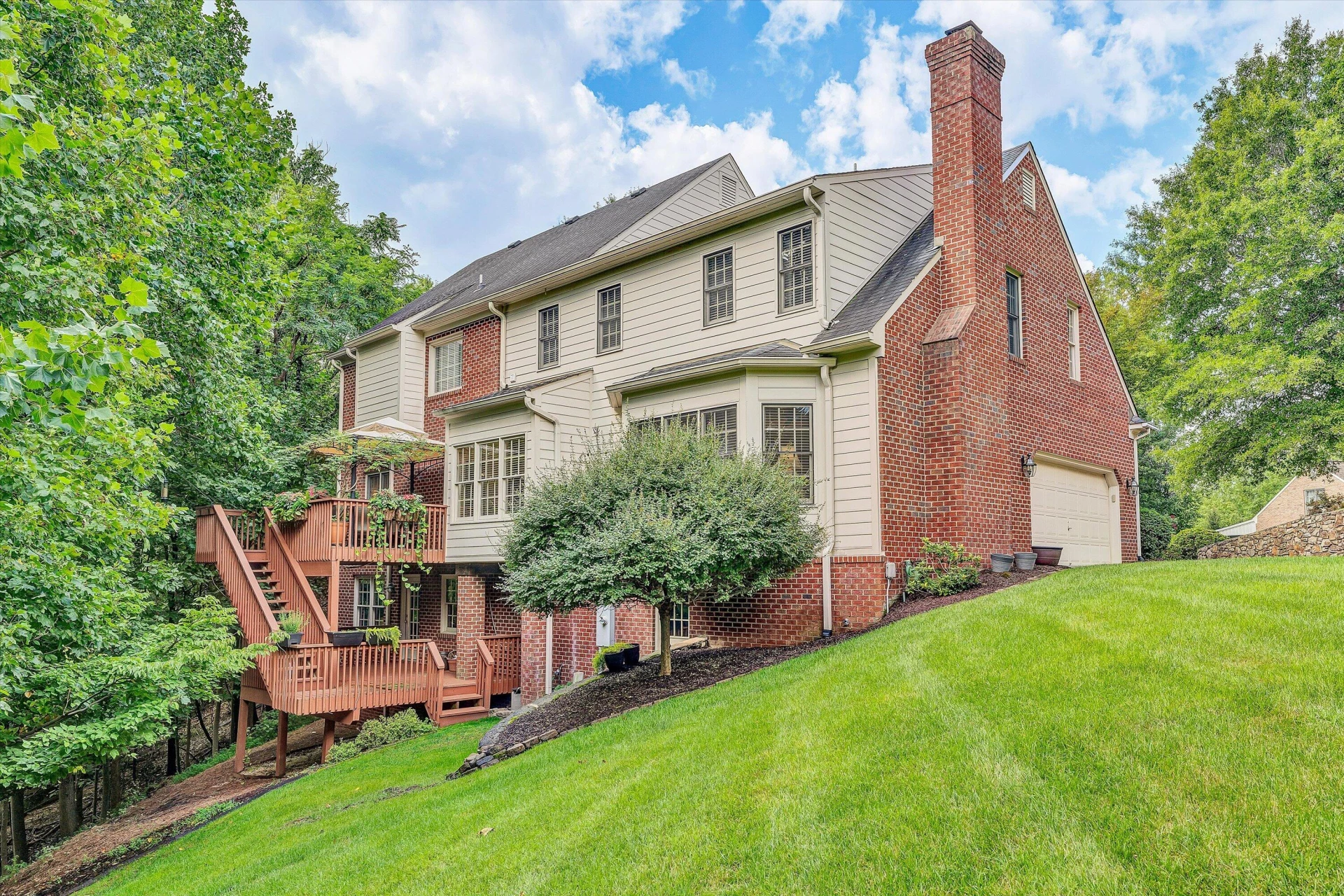 5504 Wales CT - Photo 45