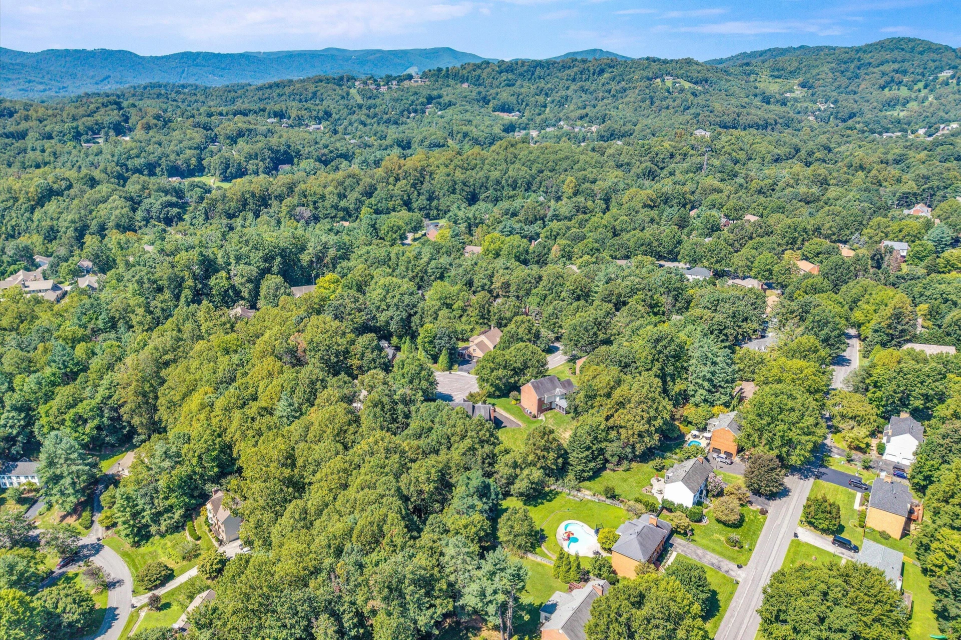 5504 Wales CT - Photo 51