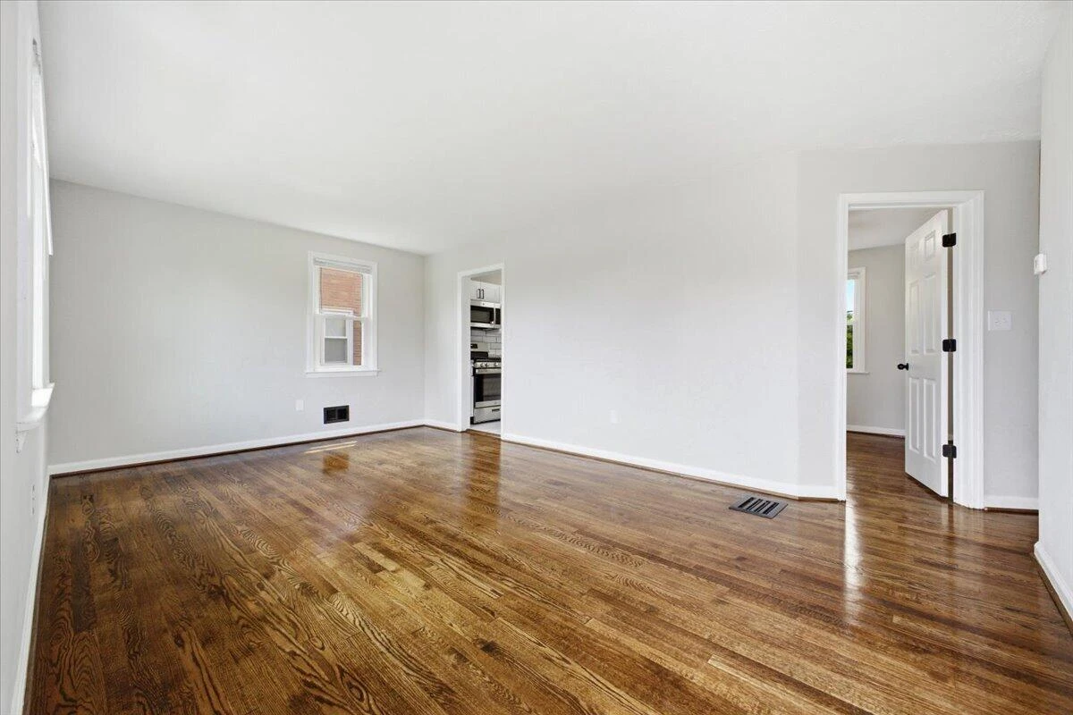 1418 22Nd ST NW - Photo 9