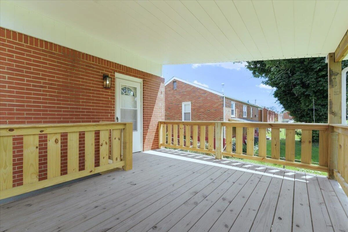 1418 22Nd ST NW - Photo 14