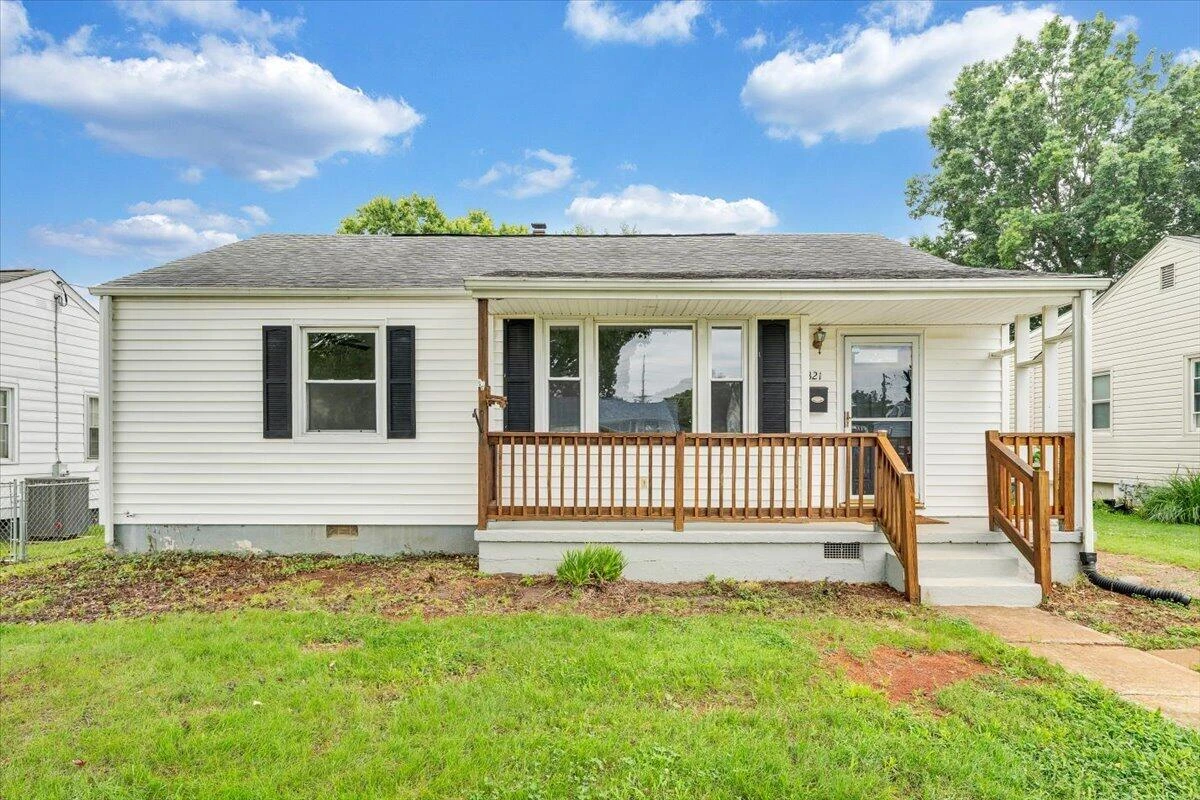3321 Thurman AVE NW