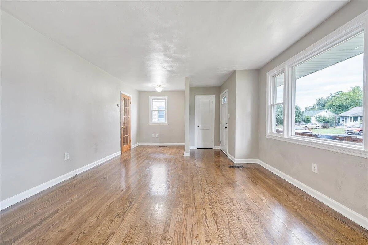 3321 Thurman AVE NW - Photo 11