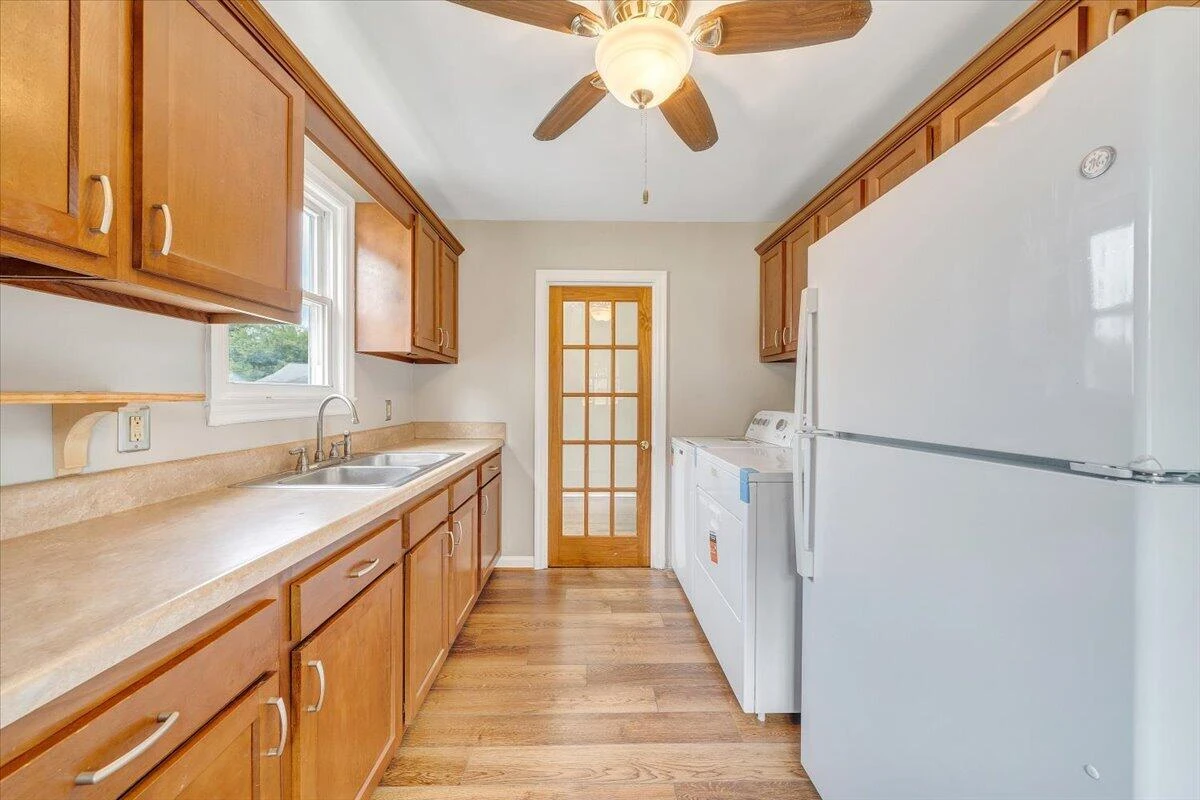 3321 Thurman AVE NW - Photo 15