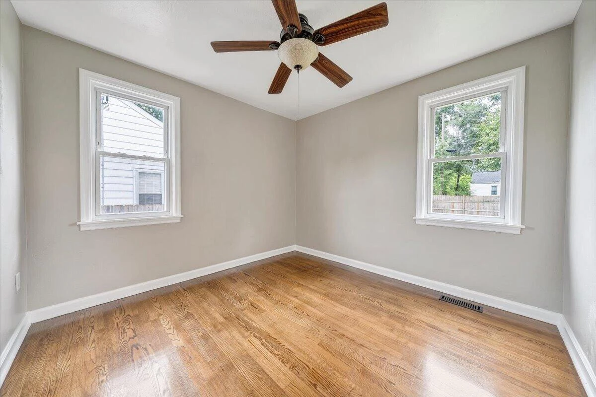 3321 Thurman AVE NW - Photo 17
