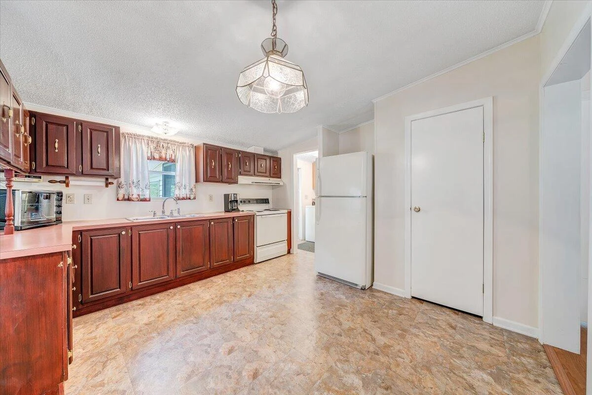 872 Hunters DR - Photo 13