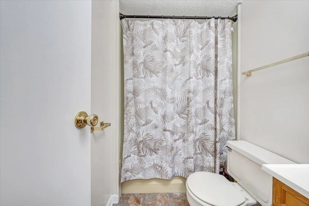 872 Hunters DR - Photo 25