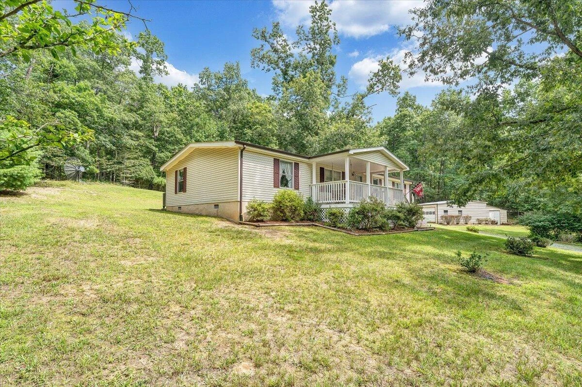 872 Hunters DR - Photo 26