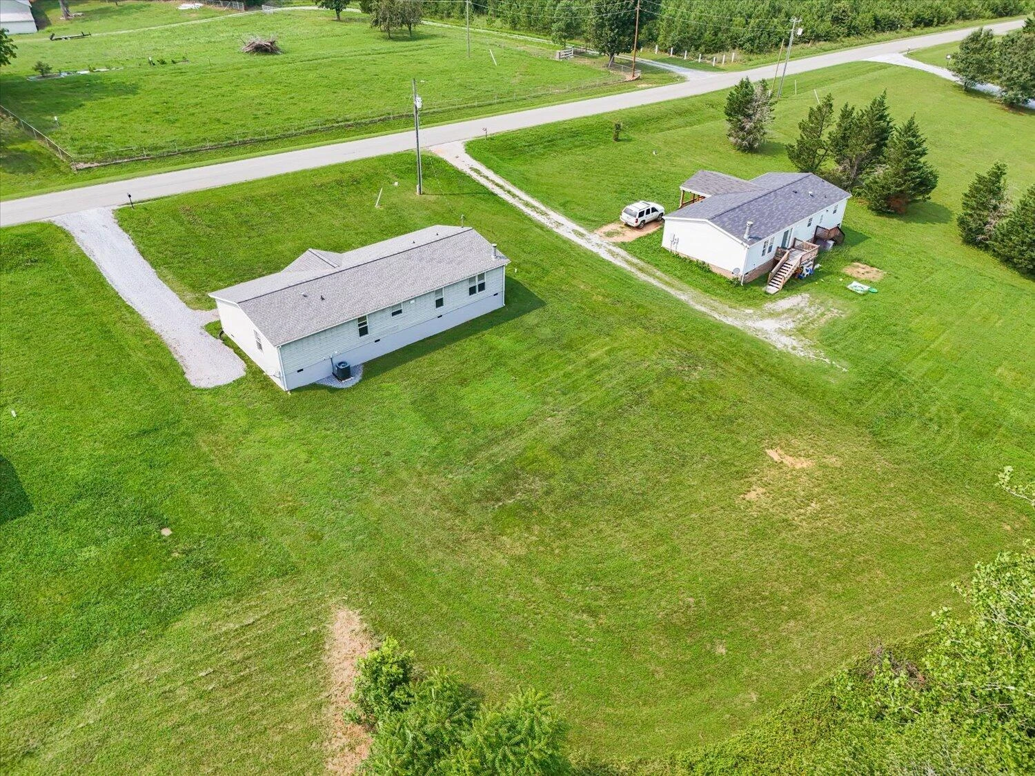 2392 Izaak Walton RD - Photo 5
