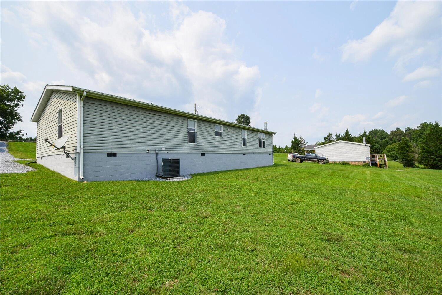 2392 Izaak Walton RD - Photo 24