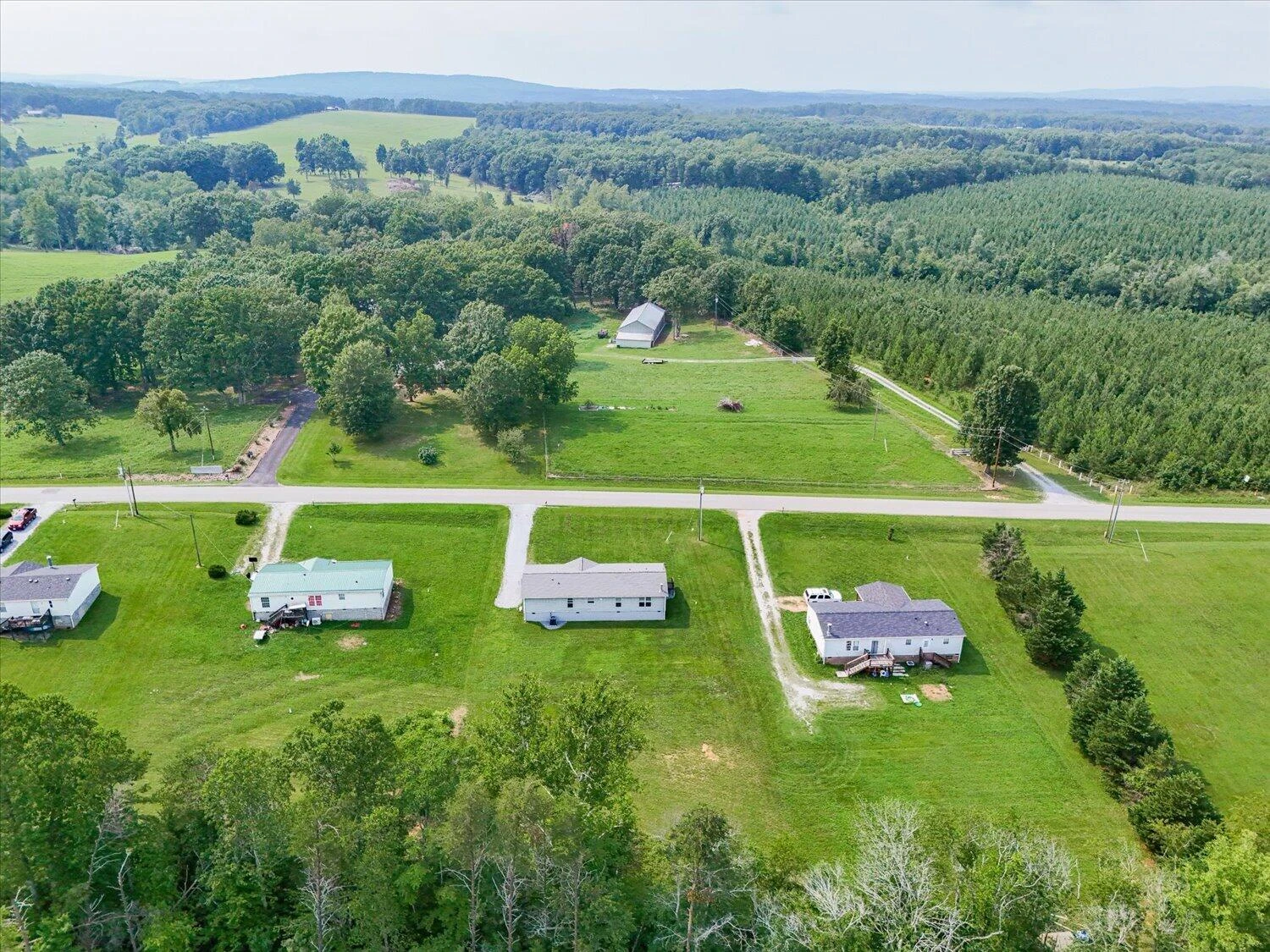 2392 Izaak Walton RD - Photo 32