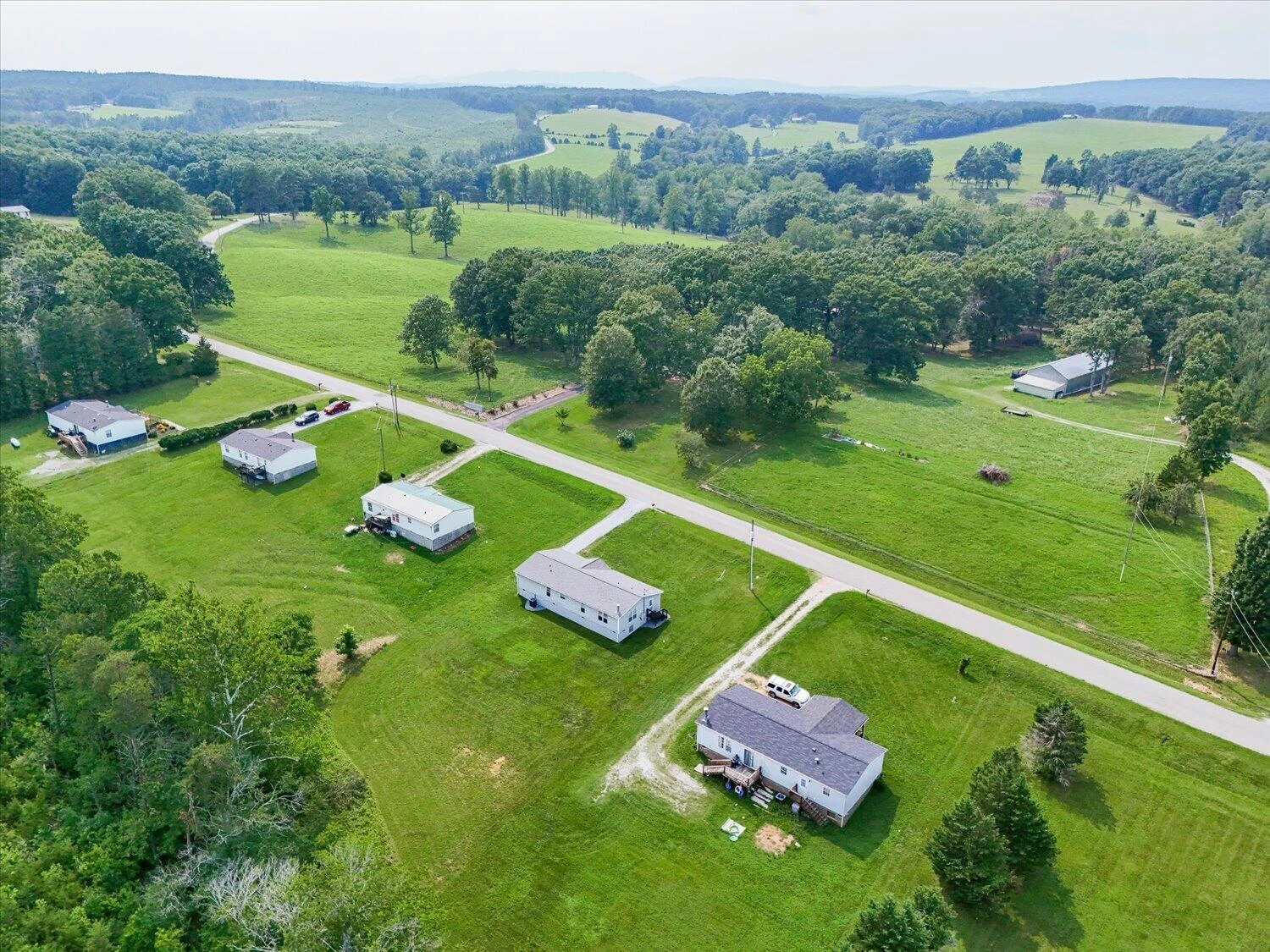 2392 Izaak Walton RD - Photo 33
