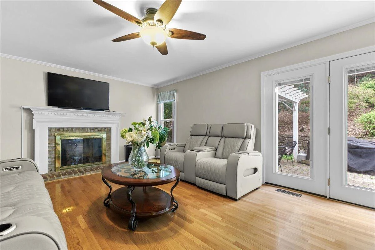 2138 Stone Mill DR - Photo 19