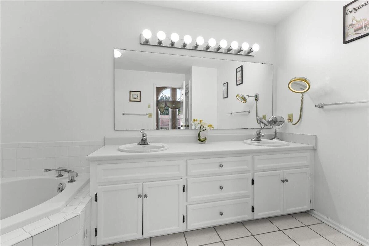 2138 Stone Mill DR - Photo 26