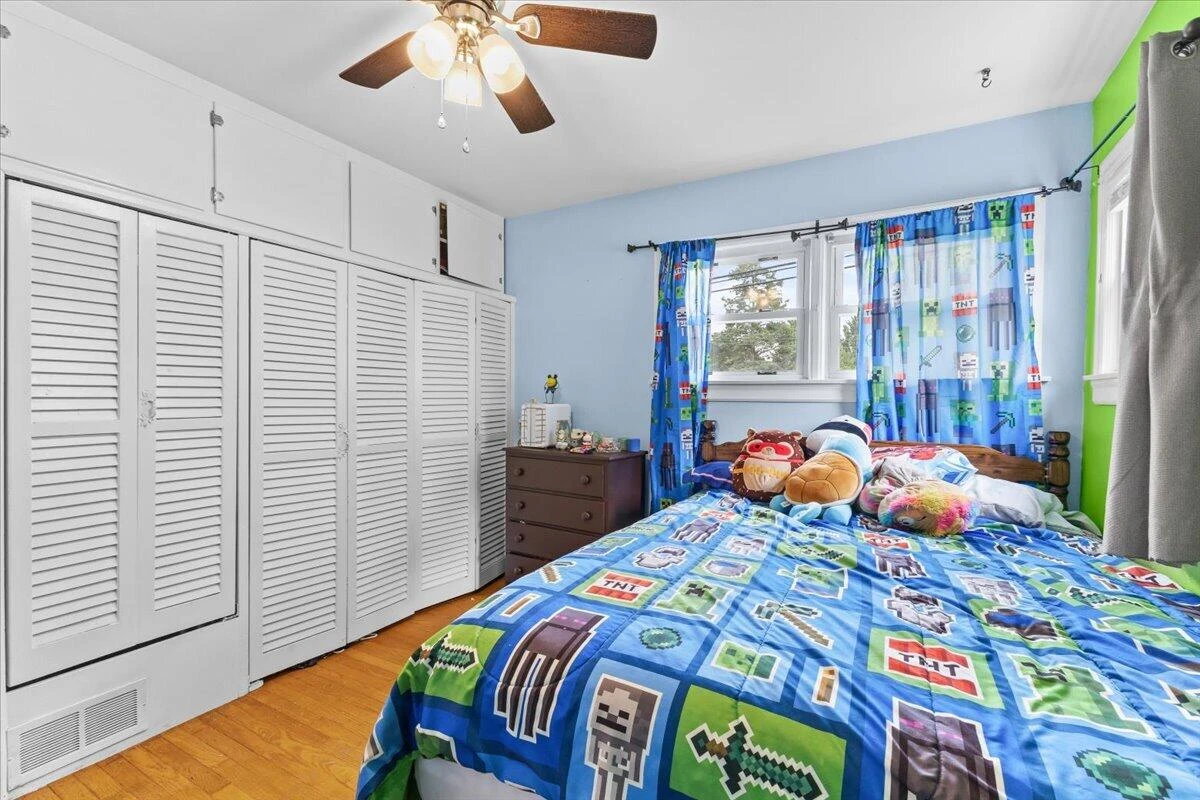3707 Colonial AVE - Photo 22