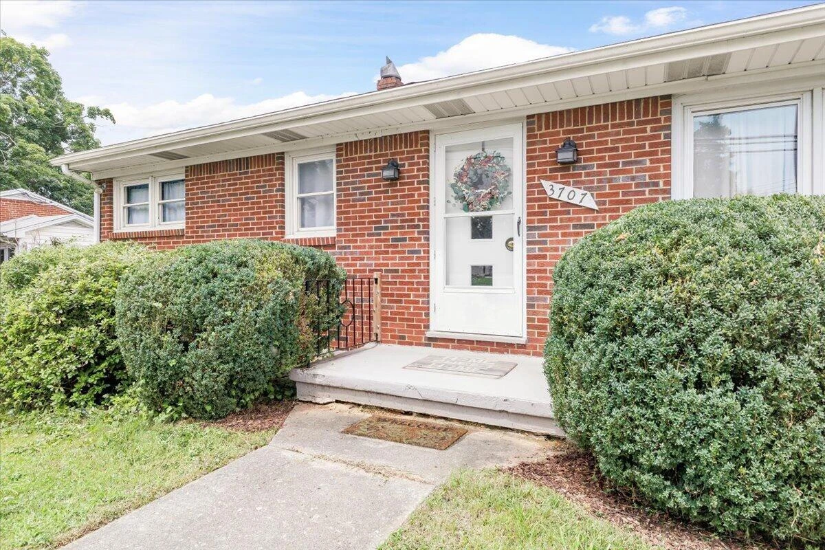 3707 Colonial AVE - Photo 33
