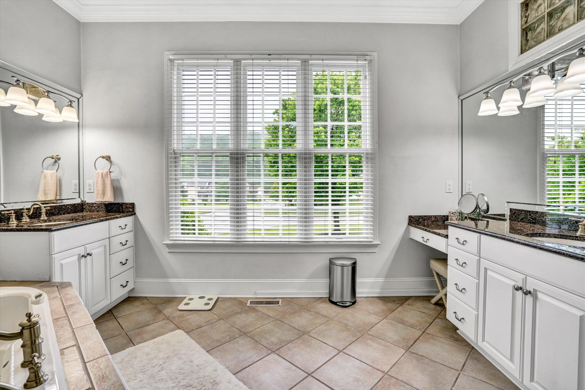 3846 Eagle Crest DR - Photo 28