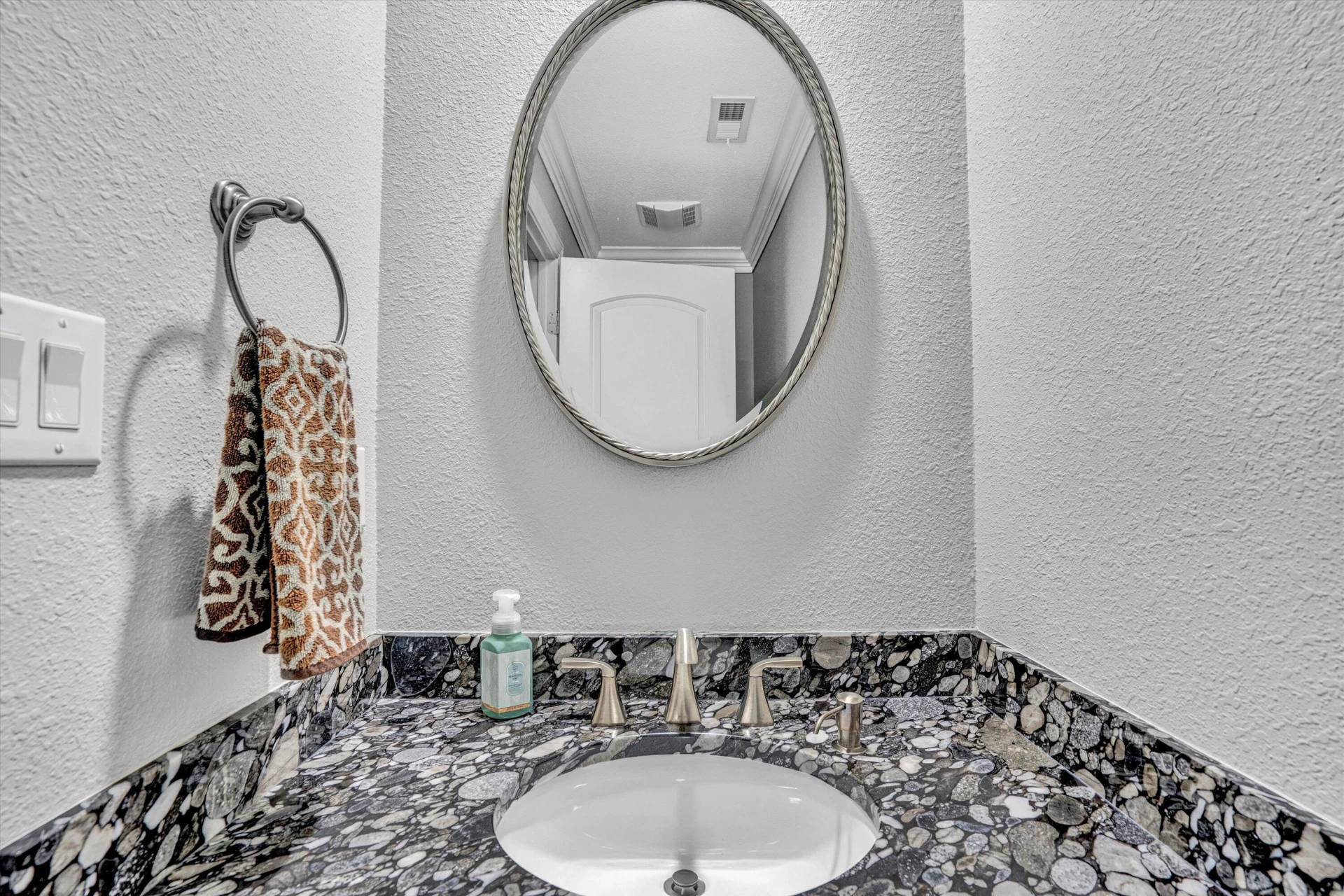 3846 Eagle Crest DR - Photo 61