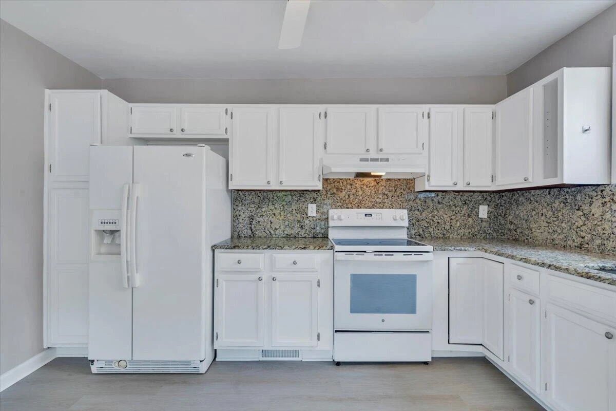 1604 Hiram ST SE - Photo 21